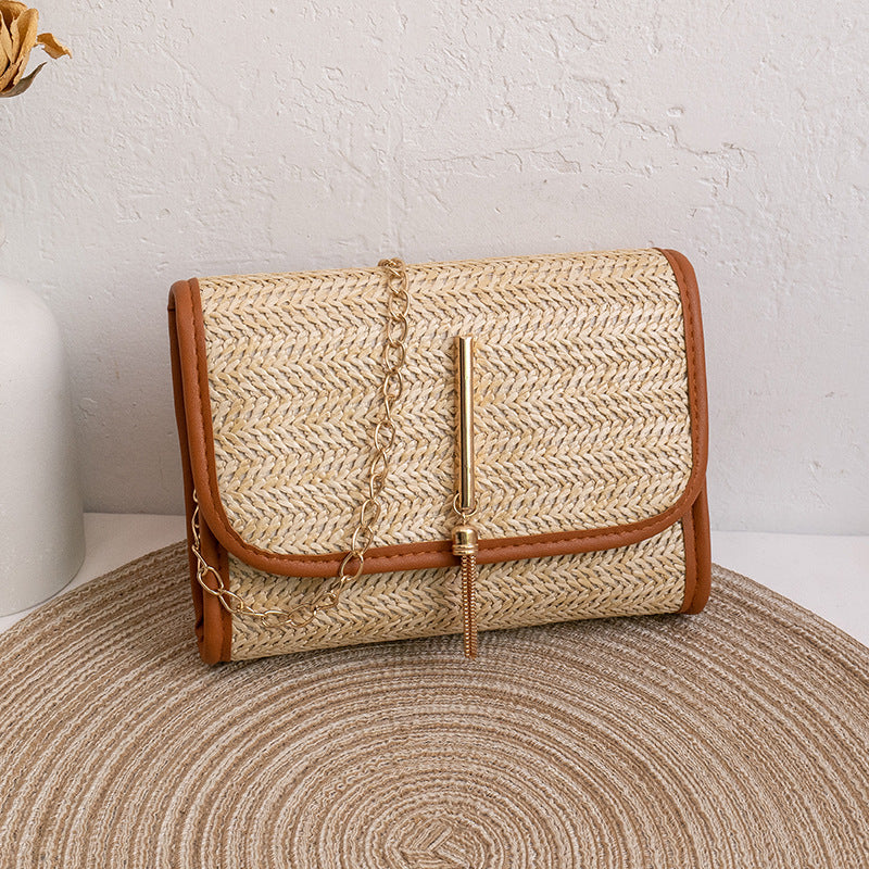 Straw Bag Trendy and Versatile Women