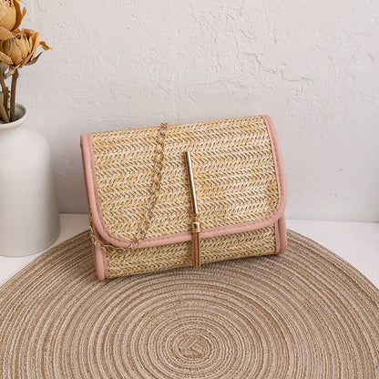 Straw Bag Trendy and Versatile Women